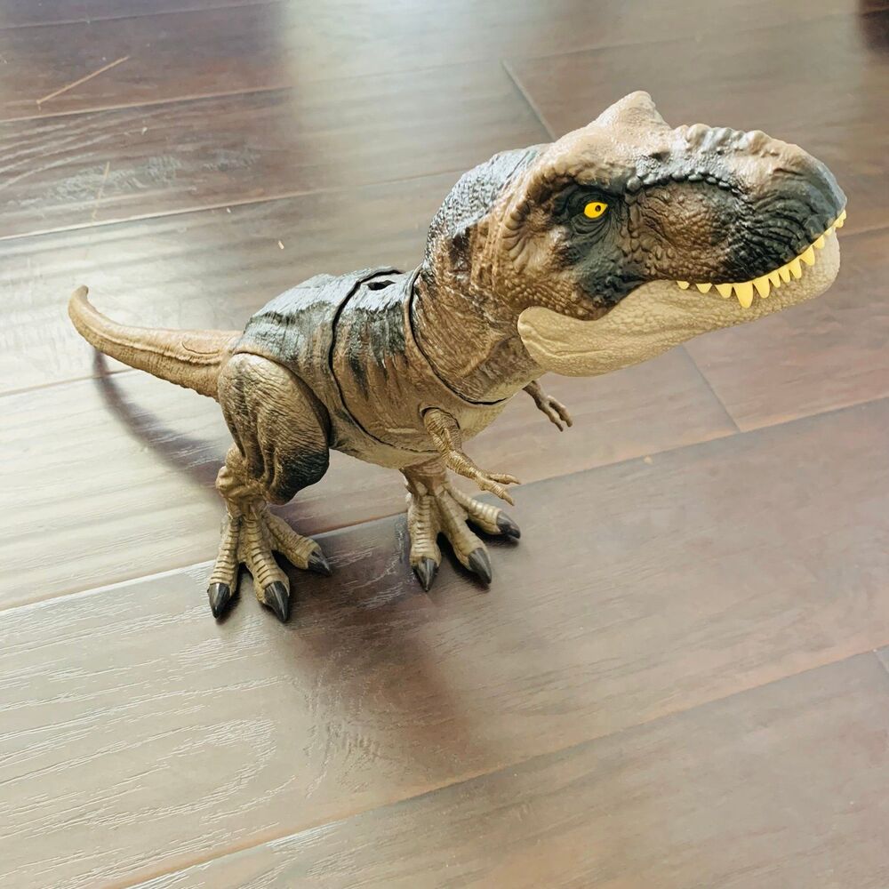 Jurassic World Dominion Thrash 'n Devour Tyrannosaurus T-Rex Dinosaur Figure Toy